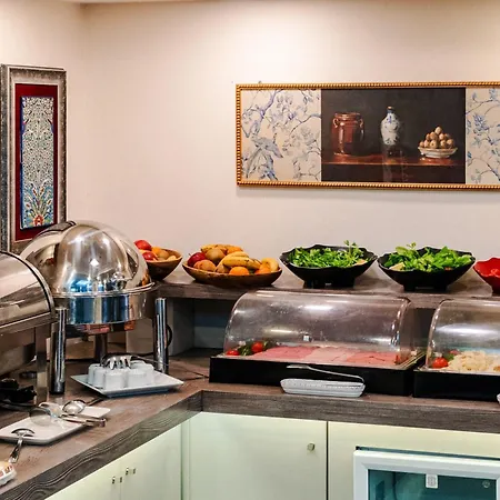 Отель Cheya Besiktas Bosphorus Center & 3*