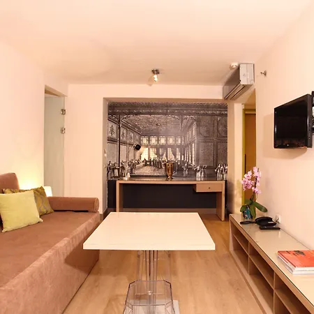 Cheya Besiktas Bosphorus Center &