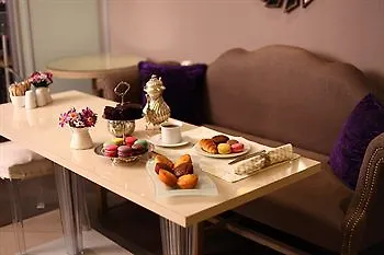 Cheya Besiktas Bosphorus Center & Отель
