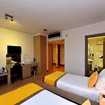 Cheya Besiktas Bosphorus Center & 3*