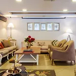Cheya Besiktas Bosphorus Center & 3*