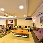 Cheya Besiktas Bosphorus Center & فندق