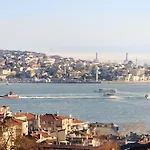 Cheya Besiktas Bosphorus Center & فندق 3*
