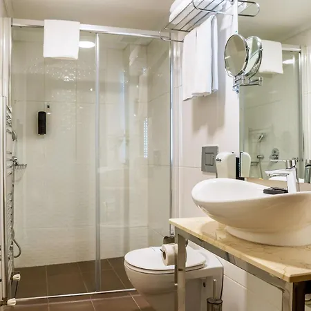 Hotel Cheya Besiktas Bosphorus Center & 3*
