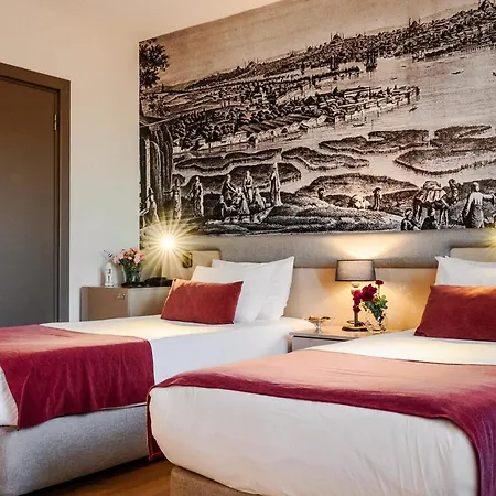 Cheya Besiktas Bosphorus Center &