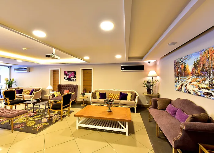 Cheya Besiktas Bosphorus Center & מלון