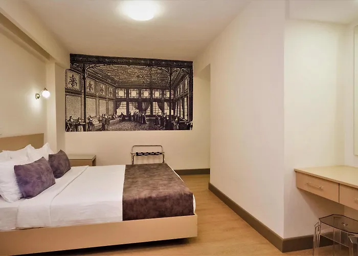 Cheya Besiktas Bosphorus Center & מלון