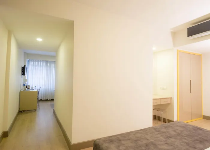 Cheya Besiktas Bosphorus Center & מלון