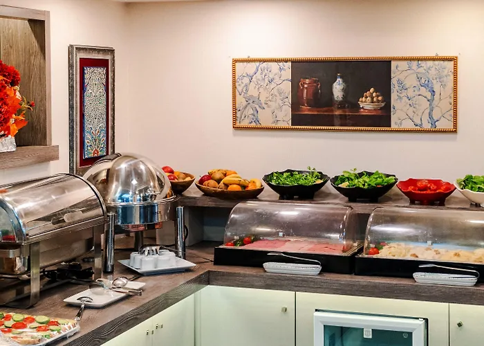 Cheya Besiktas Bosphorus Center & מלון