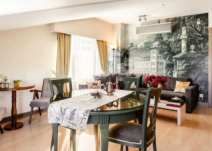 Cheya Besiktas Bosphorus Center &