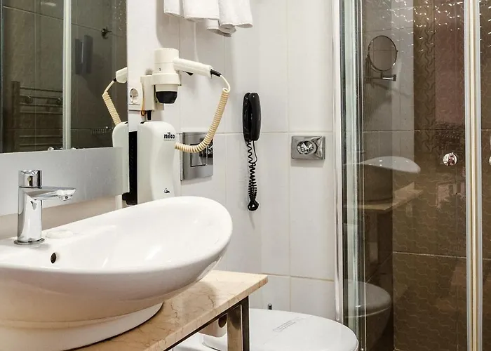 Cheya Besiktas Bosphorus Center &