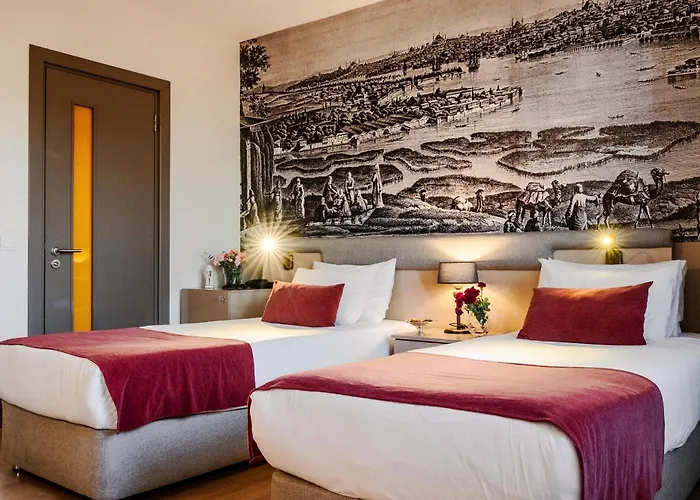 Cheya Besiktas Bosphorus Center &