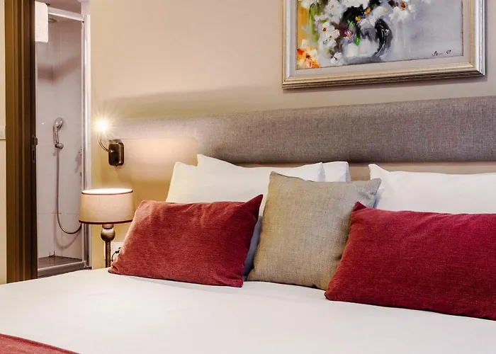 Cheya Besiktas Bosphorus Center &