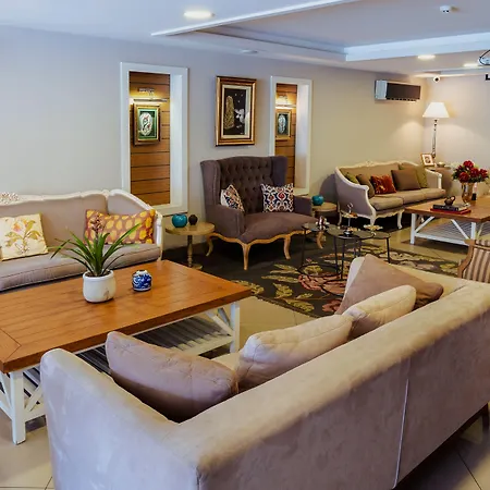 Cheya Besiktas Bosphorus Center &